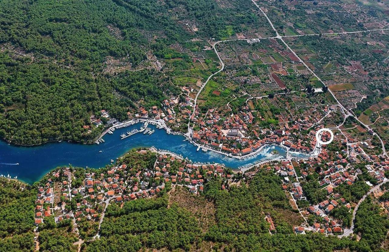 House Tia Villa Vrboska Buitenkant foto